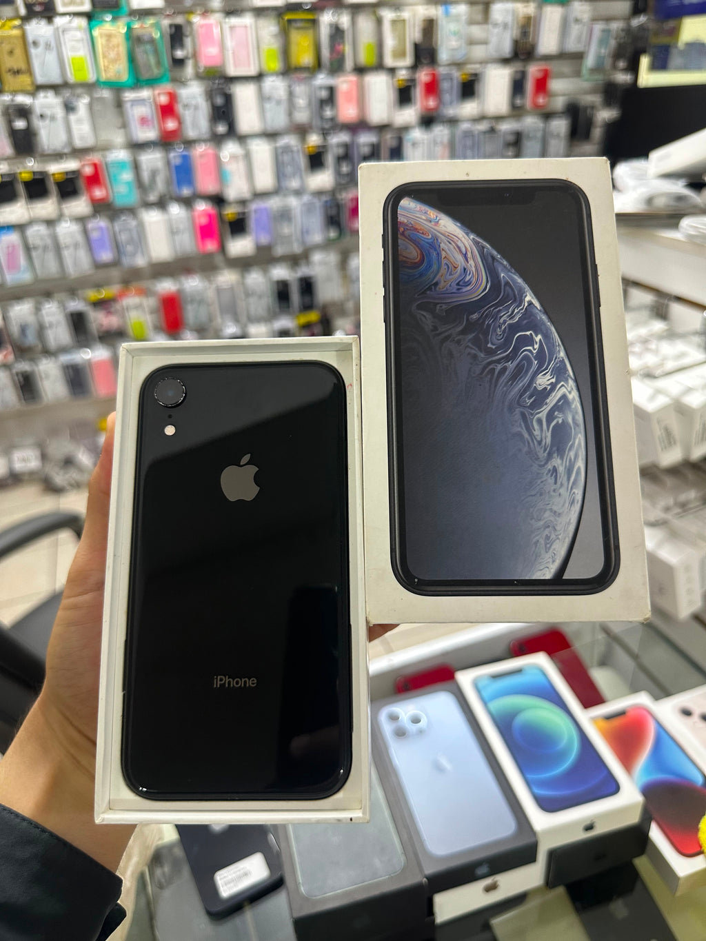 Iphone XR de 64 Gb negro de exibicion