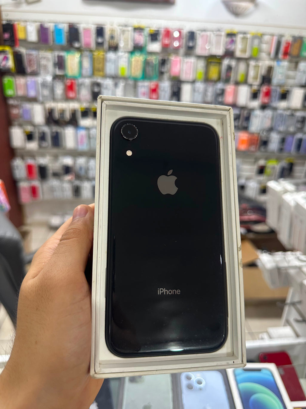 Iphone XR de 64 Gb negro de exibicion